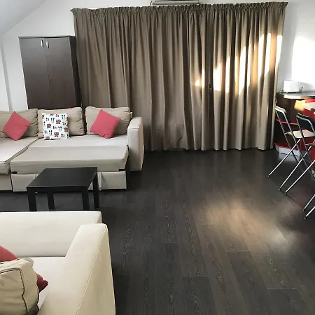 Apartmán Duplex 4 Room Apartment Mamaia